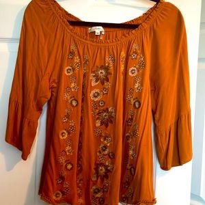 Cute golden mustard color top